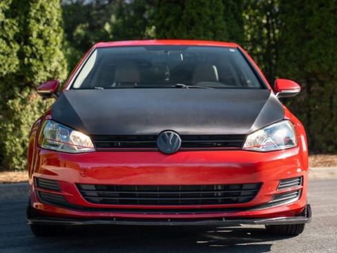 Used 2015 Volkswagen Golf S FWD image 14
