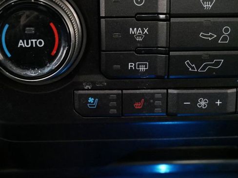 Used 2019 Ford F150 Raptor w/ Equipment Group 802A Luxury image 22