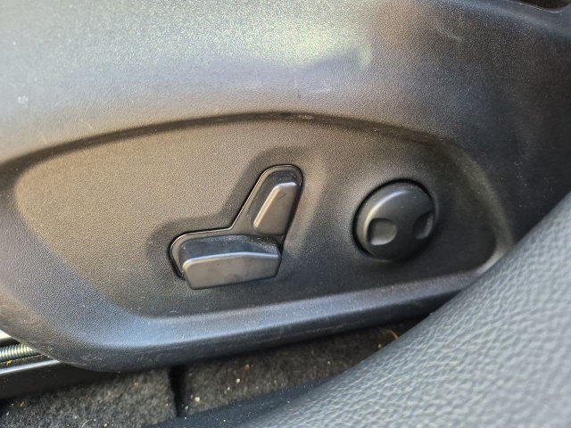 Used 2026 Jeep Compass Limited AWD/4WD image 19