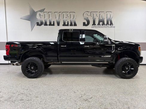 Used 2017 Ford F250 Platinum w/ Platinum Ultimate Package image 31