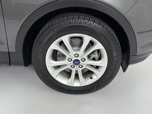 Used 2017 Ford Escape SE image 33