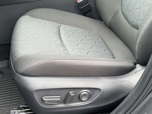 New 2025 Toyota RAV4 XLE image 17