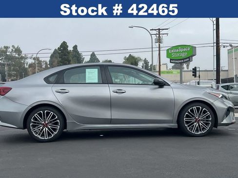 Used 2023 Kia Forte GT image 4