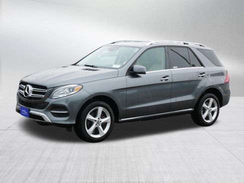 Used 2018 Mercedes-Benz GLE 350 4MATIC image 3
