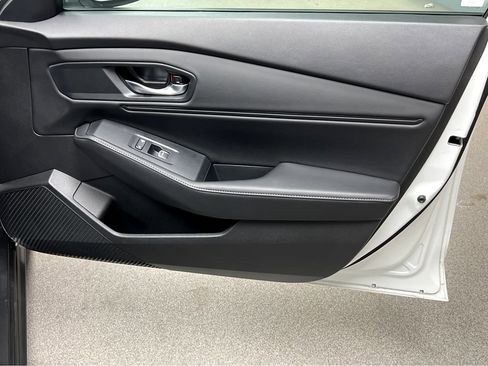 Used 2024 Honda Accord Sport image 24