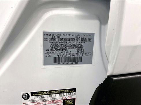 Used 2025 Nissan Kicks SR w/ SR Premium Package image 33