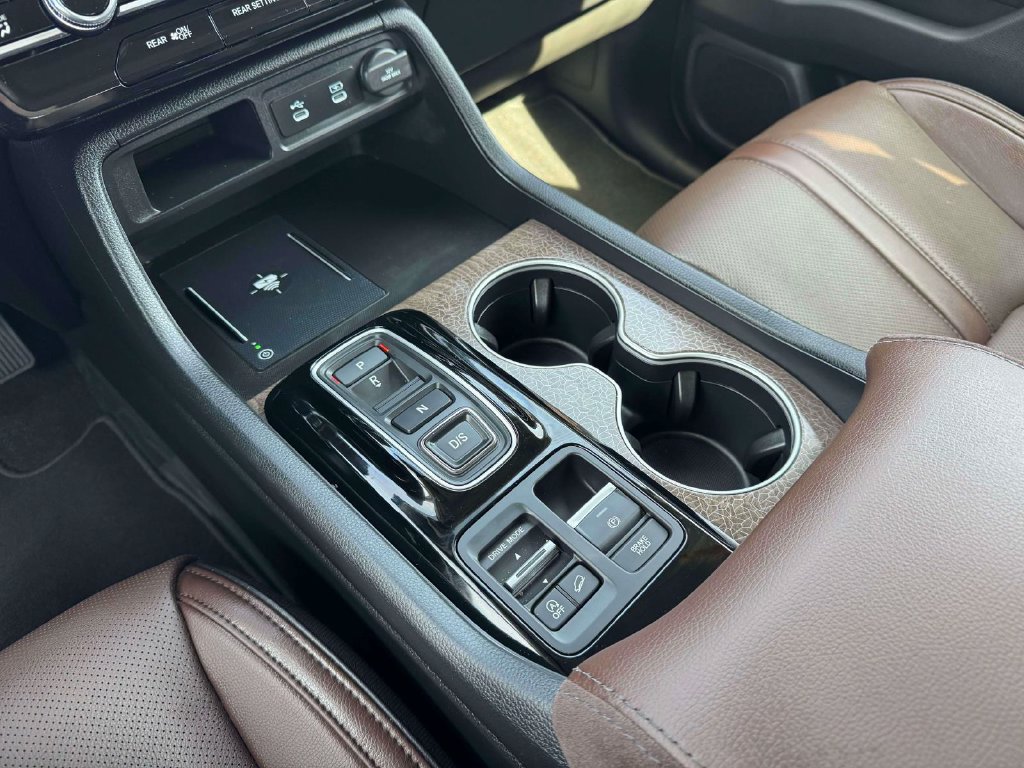 Used 2026 Honda Pilot Elite image 32