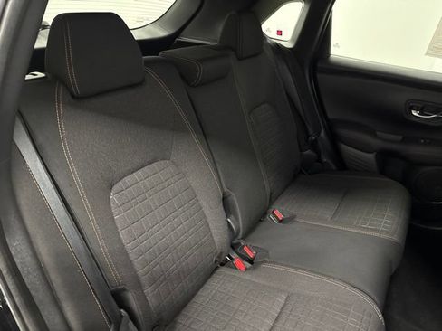 Used 2025 Honda HR-V Sport image 21