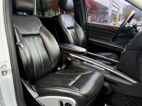 Used 2010 Mercedes-Benz GL 550 4MATIC image 39