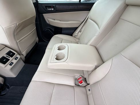 Used 2016 Subaru Outback 2.5i Limited w/ Popular Package #4 image 27