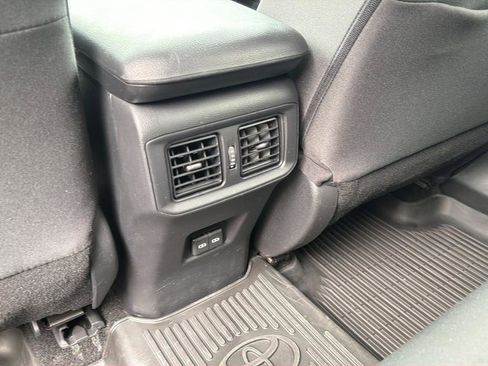 Used 2024 Toyota RAV4 XLE image 16