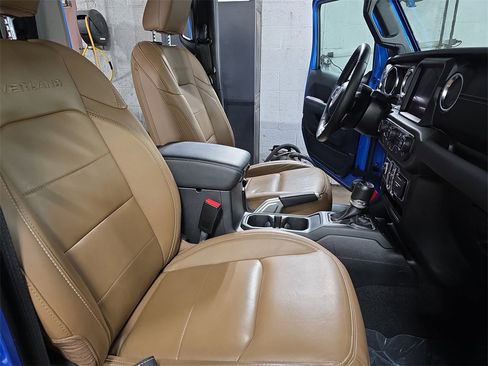 Used 2021 Jeep Gladiator Overland w/ Popular Equipment Package image 10