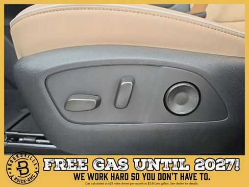 New 2027 Buick Enclave Preferred w/ Super Cruise Package AWD/4WD image 19