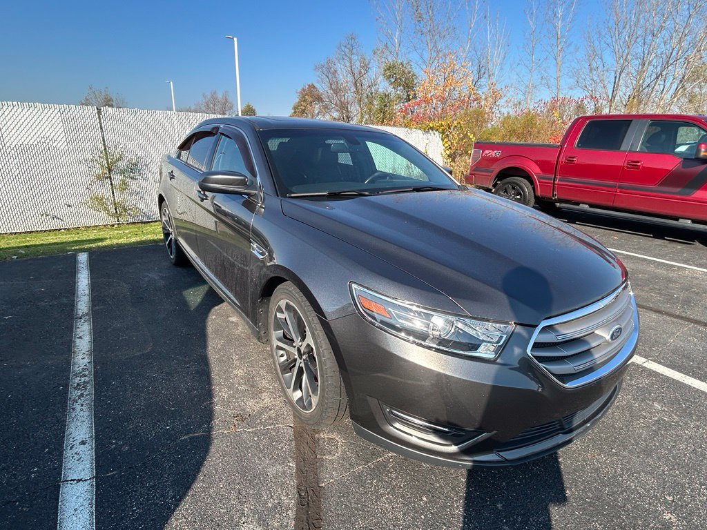 Used 2015 Ford Taurus SEL w/ Equipment Group 201A AWD/4WD image 12