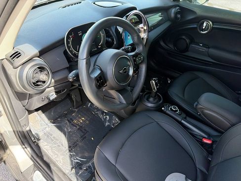 Used 2024 MINI Cooper 2-Door Hardtop w/ Storage Package FWD image 24