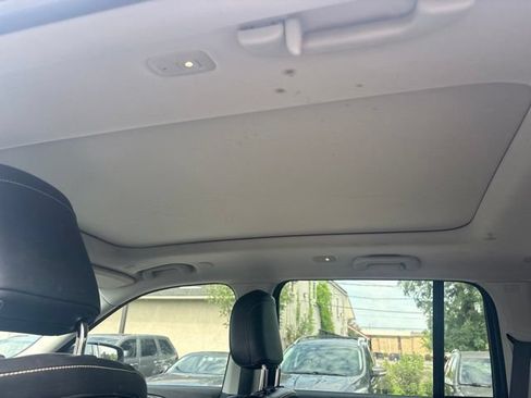 Used 2022 Jeep Grand Cherokee Limited RWD image 30