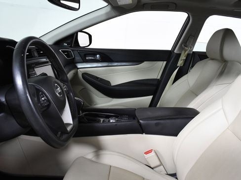 Used 2019 Nissan Maxima 3.5 SL w/ Floor Mat Group image 19