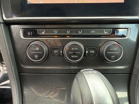 Used 2019 Volkswagen Golf Alltrack SEL image 39