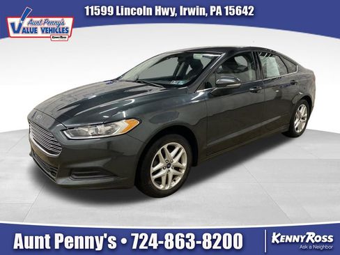 Used 2015 Ford Fusion SE image 1