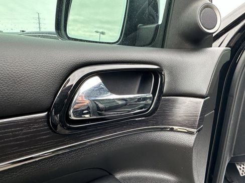 Used 2020 Jeep Grand Cherokee High Altitude image 21