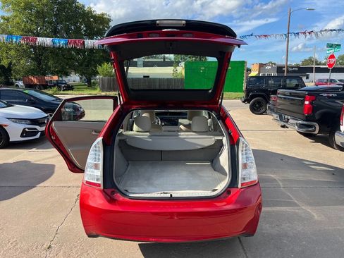 Used 2011 Toyota Prius One image 20