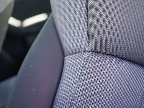 Used 2018 Subaru Impreza 2.0i Premium image 12