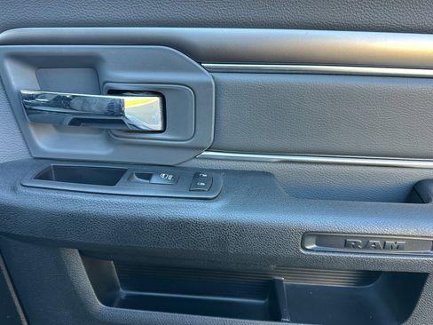 Used 2024 RAM 1500 Classic SLT image 18