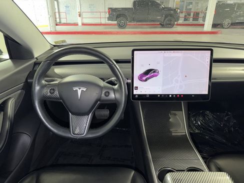Used 2019 Tesla Model 3 Mid Range image 16