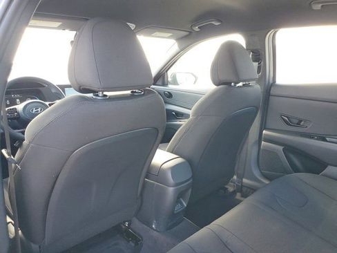 New 2026 Hyundai Elantra SEL Sport image 6