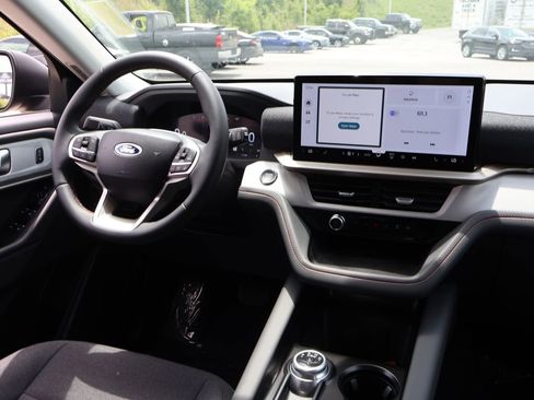 New 2026 Ford Explorer Active AWD/4WD image 14