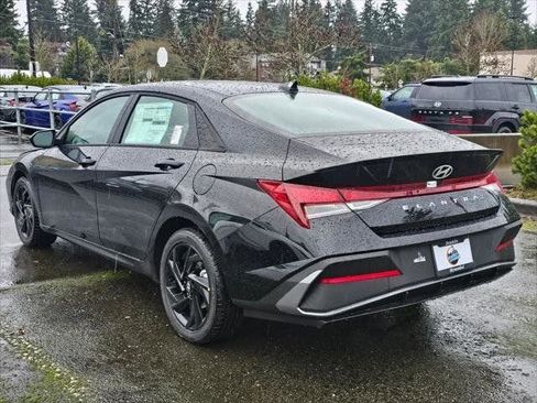 New 2026 Hyundai Elantra Sport FWD image 5