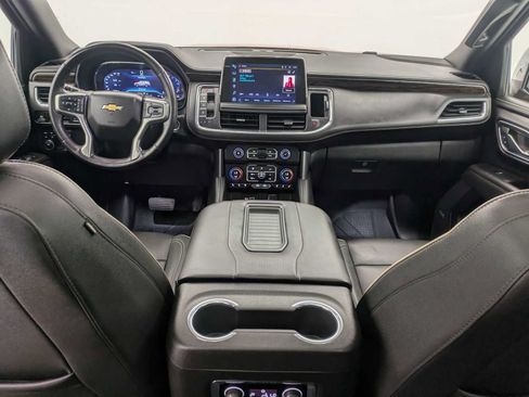 Used 2023 Chevrolet Tahoe Premier AWD/4WD image 15