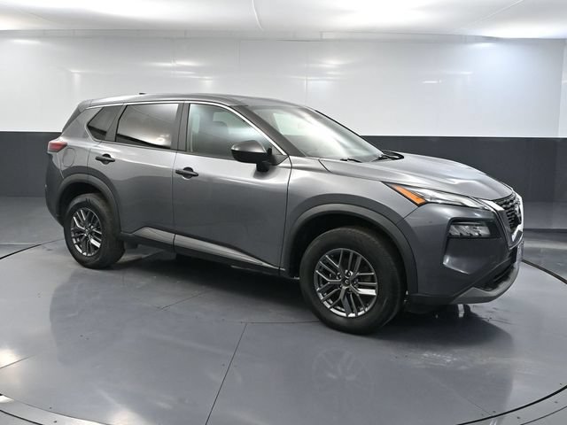 Used 2023 Nissan Rogue S AWD/4WD image 1