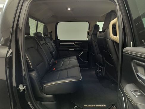 Used 2019 RAM 1500 Laramie AWD/4WD image 31