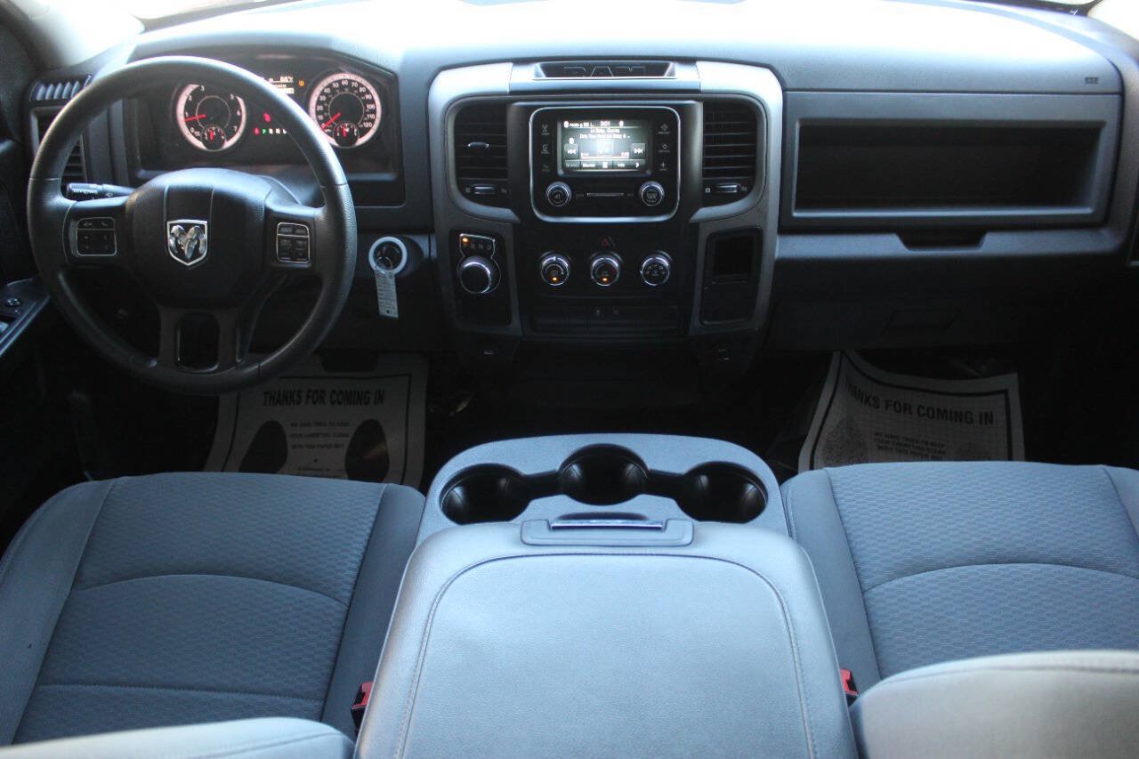 Used 2020 RAM 1500 Tradesman w/ Tradesman SXT Package RWD image 18