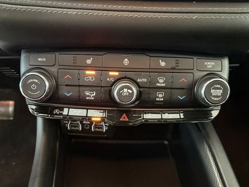 Used 2021 Dodge Durango GT AWD/4WD image 21