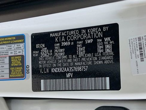 Certified 2025 Kia Seltos EX w/ EX Sunroof Package image 32