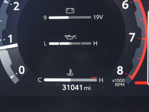 Used 2024 Toyota Tacoma TRD Off-Road w/ TRD Off Road Premium Package AWD/4WD image 4