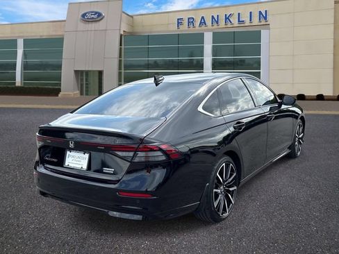 Used 2025 Honda Accord Touring image 7