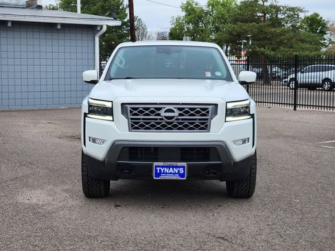 Certified 2024 Nissan Frontier SL w/ Technology Package AWD/4WD image 2