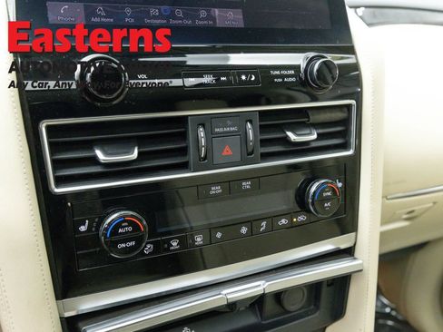 Used 2024 INFINITI QX80 Luxe w/ Cargo Package image 20