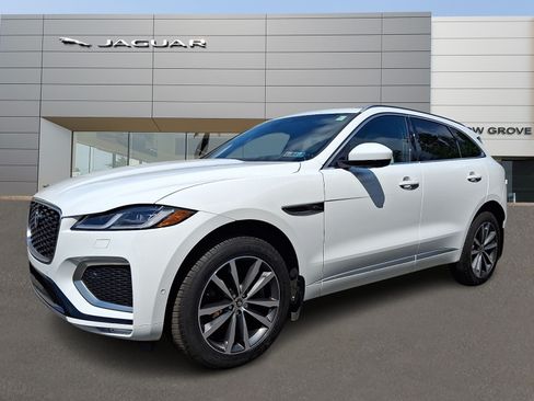 Used 2026 Jaguar F-PACE R-Dynamic S AWD/4WD image 1