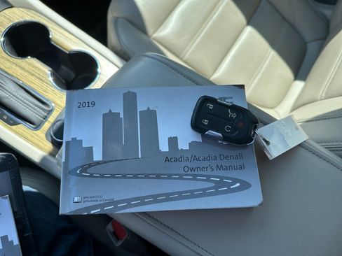 Used 2019 GMC Acadia Denali w/ Technology Package image 38