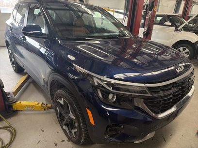 Certified 2024 Kia Seltos EX