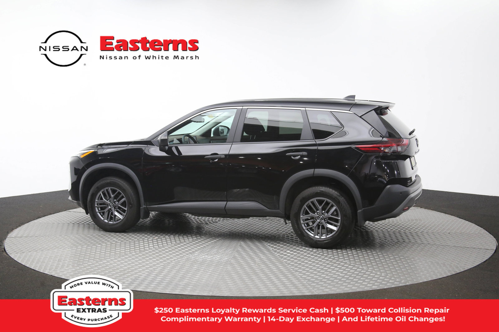 Used 2023 Nissan Rogue S AWD/4WD image 58