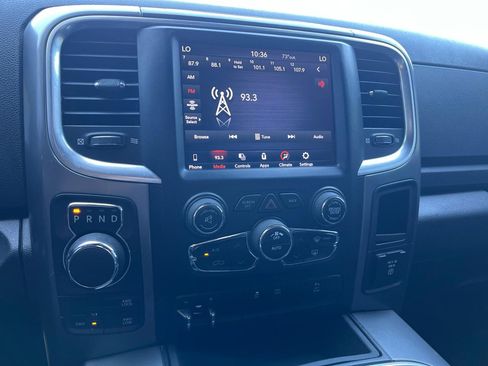 Used 2021 RAM 1500 Classic Warlock w/ Luxury Group AWD/4WD image 11
