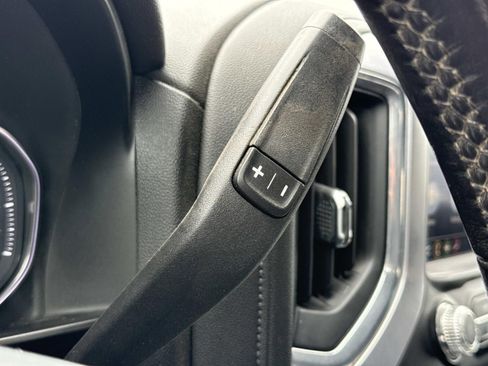 Used 2021 GMC Sierra 1500 Elevation w/ Preferred Package image 16