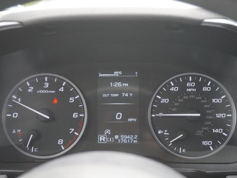 Used 2024 Subaru Crosstrek 2.0i Premium AWD/4WD image 23