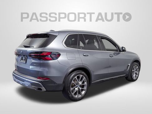 Used 2024 BMW X5 xDrive40i w/ Premium Package AWD/4WD image 7