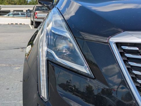 Used 2020 Cadillac XT5 Premium Luxury image 10